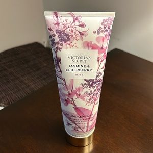 Victoria’s Secret Jasmine & Elderberry bliss hydrating body lotion.